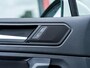 Volkswagen Tiguan 1.5 TSI Business R-Line | Navigatie | Adaptieve Cruise Control | LED Koplampen | R-Line | 19'' Lichtmetalen Velgen | Climate Control | Apple Carplay | Android Auto | Parkeersensoren | Regensensor | DAB+ Radio |