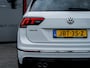 Volkswagen Tiguan 1.5 TSI Business R-Line | Navigatie | Adaptieve Cruise Control | LED Koplampen | R-Line | 19'' Lichtmetalen Velgen | Climate Control | Apple Carplay | Android Auto | Parkeersensoren | Regensensor | DAB+ Radio |