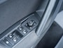 Volkswagen Tiguan 1.5 TSI Business R-Line | Navigatie | Adaptieve Cruise Control | LED Koplampen | R-Line | 19'' Lichtmetalen Velgen | Climate Control | Apple Carplay | Android Auto | Parkeersensoren | Regensensor | DAB+ Radio |