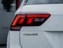 Volkswagen Tiguan 1.5 TSI Business R-Line | Navigatie | Adaptieve Cruise Control | LED Koplampen | R-Line | 19'' Lichtmetalen Velgen | Climate Control | Apple Carplay | Android Auto | Parkeersensoren | Regensensor | DAB+ Radio |