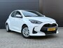 Toyota Yaris 1.5 Hybrid 115 Comfort | Facelift | Carplay | NL-auto