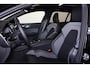 Volvo V60 T8 Recharge AWD Performance Edition - Polestar Engineered - Panorama/schuifdak - Styling kit - IntelliSafe Assist & Surround - Harman/Kardon audio - Parkeercamera achter - Verwarmde voorstoelen, stuur & achterbank - Parkeersensoren voor & achter - Elektr. bedienb. voorstoelen met geheugen - Extra getint glas - Elektr. inklapbare trekhaak - 19' LMV