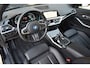 BMW 3-Serie Touring 320e Business Edition Plus * Laserlicht * Sportstoelen * Servicecontract *