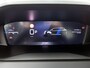 Peugeot 2008 SUV Allure Hybrid 145pk Automaat | Navigatie | Camera v+a | Climate Control | Adaptieve Cruise Control | Parkeersensoren v+a | Keyless | Dodehoeksensor | Draadloze Apple Carplay / Android Auto + telefoonlader | Digitaal instrumentenpaneel | DAB+ radio | Led koplampen | Donker getint glas | 17" lichtmetalen velgen |
