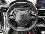 Peugeot 2008 SUV Allure Hybrid 145pk Automaat | Navigatie | Camera v+a | Climate Control | Adaptieve Cruise Control | Parkeersensoren v+a | Keyless | Dodehoeksensor | Draadloze Apple Carplay / Android Auto + telefoonlader | Digitaal instrumentenpaneel | DAB+ radio | Led koplampen | Donker getint glas | 17" lichtmetalen velgen |