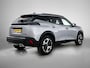 Peugeot 2008 SUV Allure Hybrid 145pk Automaat | Navigatie | Camera v+a | Climate Control | Adaptieve Cruise Control | Parkeersensoren v+a | Keyless | Dodehoeksensor | Draadloze Apple Carplay / Android Auto + telefoonlader | Digitaal instrumentenpaneel | DAB+ radio | Led koplampen | Donker getint glas | 17" lichtmetalen velgen |