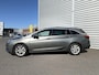 Opel Astra Sports Tourer 1.2 Elegance | Parkeersensoren | Camera | Apple carplay | Android Auto | Buitenspiegels elektrische | Navigatie | Dodehoek detectie | Extra getint glas
