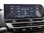 Citroën E-C4 EV You 50 kWh 136pk | Accu SOH 99,4% | Navigatie via Apple Carplay / Android Auto | Achteruitrijcamera | Climate Control | Cruise Control | Parkeersensoren | DAB+ radio | Armsteun | Stof/kunstlederen comfortstoelen | Volledig digitaal instrumentenpaneel | 18” lichtmetalen velgen |