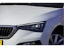 Skoda Scala 1.0 TSI 5drs First Edition BJ2019 Lmv 17" | Led V+A | Pdc | App-Connect | Climate control | Cruise control | Alcantara/Stof bekleding | Extra getint glas