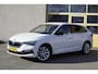 Skoda Scala 1.0 TSI 5drs First Edition BJ2019 Lmv 17" | Led V+A | Pdc | App-Connect | Climate control | Cruise control | Alcantara/Stof bekleding | Extra getint glas