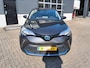 Toyota C-HR 1.8 Hybrid Business Dynamic LED en Navi met Carplay.
