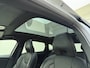 Volvo V40 2.0 T4 190pk Business Sport / Panorama dak / Lederen bekleding / On call / Stoelverwarming / Camera /