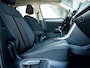 Volkswagen T-Roc 1.0 TSI Life Business Stoelverwarming | Navigatie | Virtual Cockpit | LED Koplampen | Climate Control | Parkeersensoren | DAB+ Radio | Voorverwarming Installatie | Metallic Lak | Lichtmetalen Velgen |