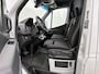 Mercedes-Benz Sprinter 319 1.9 CDI L2 Pro 3500kg Trekhaak Navigatie Parkeerpakket Carplay Betimmering BPM vrij Stoelverwarming