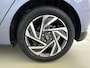 Hyundai i20 1.0 T-GDI Premium | All Seasons | Achteruitrij camera | Stoel & stuurverwarming | Cruise control | Dodehoek detectie |