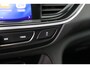 Opel Insignia Grand Sport 1.6 Turbo Business Executive Navigatie | Camera | Trekhaak | Climate control | Full Led | Carplay | DAB+ |