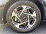 Hyundai i30 Wagon Comfort 1.0 T-GDi 115pk | CRUISE CONTROL | CAMERA | PARKEERSENSOREN V + A | APPLE CARPLAY / ANDROID AUTO | NAVI | DRAADLOZE TELEFOONLADER | CLIMA |