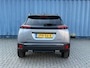 Peugeot 2008 1.2 Hybrid 136 GT Afdaal assistent | Achteruitrijcamera | Keyless start | Cruise control | Led interieur verlichting | Zwarte hemel | Apple carplay & Android auto