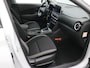 Hyundai Kona 1.6 GDI HEV Comfort AUTOMAAT / Trekhaak / Navigatie / Adaptieve Cruise Control / NL Auto / Apple CarPaly & Android Auto / Airco Climate Control / 1ste Eigenaar / Historie bekend /