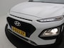 Hyundai Kona 1.6 GDI HEV Comfort AUTOMAAT / Trekhaak / Navigatie / Adaptieve Cruise Control / NL Auto / Apple CarPaly & Android Auto / Airco Climate Control / 1ste Eigenaar / Historie bekend /