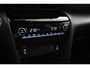 Toyota Yaris Cross 1.5 Hybrid Adventure | Leder / Stof bekleding | 360 graden camera | Stuur en stoelverwarming |