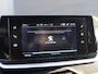 Peugeot 208 1.2 PureTech Active Pack 100-PK EAT8 Automaat, 4 seizoensbanden, Navigatie en Airco