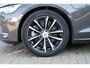 Volvo V60 T6 Automaat AWD Plus Bright | Park Assist | Verwarmbaar Stuurwiel | Stoelen voor/achter verwarmbaar | Elektrisch verstelbare stoelen met memory functie