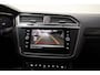 Volkswagen Tiguan 1.5 TSI Highline R-line [ Panoramadak Adapt.cruise Virtual ]