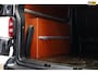 Volkswagen Transporter 2.0 TDI L2H1 DC Highline | Lederen bekleding | Airco | Automaat | Cruise Control | Verwarmde voorruit |