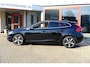 Volvo V40 1.5 T3 Polar+ Sport Aut. Pano|Navi|Cam|HarmanKardon|LMV