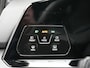 Volkswagen Golf 1.4 eHybrid GTE Automaat - Park Assist - Leer - IQ light - Navigatie - Stoelverwarming - Camera
