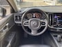 Volvo V60 2.0 B3 Momentum Advantage / Automaat / NL-Auto / Vol-Leder / Adaptieve Cruise-Control / Stoel-/Stuurverwarming / Climate-Control / Standkachel / Keyless / LED / Apple-Carplay & Android-Auto / DAB Radio-Bluetooth / Navi / PDC V+A met Camera / 19'' LMV / ENZ.
