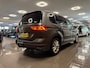 Volkswagen Touran 1.6 TDI SCR Comfortline Business * 7 Persoons / Carplay / Trekhaak / NL Auto *