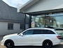 Mercedes-Benz C-klasse Estate 200 Avantgarde Aut. Pano Xenon Trekhaak NAP NL-Auto Dealeronderhouden!