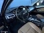 BMW 5-Serie Touring 520i Corporate Lease Business Line Edition I / CARPLAY / NETJES!