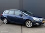 Opel Astra Sports Tourer 1.4 Turbo Edition 140PK - TREKHAAK - AIRCO - CRUISE CONTROLE - LMV - EL. RAMEN + SPIEGELS - 2E EIGENAAR - NAP - NL AUTO - APK T/M 20-01-2027 -