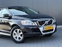 Volvo XC60 2.0 T5 Summum Leder - Navi - 2e Eigenaar - Dealer Onderhouden