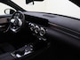 Mercedes-Benz A-klasse 180 Premium Plus AMG Line/ Night pakket/ Panorama schuifkanteldak/ memory seats