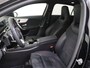 Mercedes-Benz A-klasse 180 Premium Plus AMG Line/ Night pakket/ Panorama schuifkanteldak/ memory seats