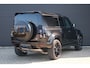 Land Rover Defender Hard Top 3.0 D250 110 MHEV X-Dynamic S / 22 Inch / Laag Schot / Trekhaak / Meridan / Adaptieve Cruise Control