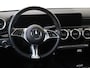 Mercedes-Benz A-klasse 200 Luxury Line Panorama Schuifdak / Parkeer Camera / Elektr. Trekhaak / Privacy Glass / Stoelverwarming /