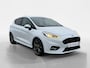 Ford Fiesta 1.0 EcoBoost ST-Line | Navigatie | Apple carplay & Android auto | Cruise control | Voorruit verwarming | Parkeersensor achter | 17" lichtmetalen velgen | Privacy glas |
