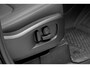 Land Rover Defender 110 2.0 P300e 110 X-Dynamic SE | NP € 113945,- | Elec Stoelen | Black Pack | Schuifkanteldak | Trekhaak | Cold Clima Pack