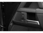 Land Rover Defender 110 2.0 P300e 110 X-Dynamic SE | NP € 113945,- | Elec Stoelen | Black Pack | Schuifkanteldak | Trekhaak | Cold Clima Pack