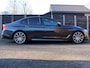BMW 5-Serie M550i xDrive High Executive dealer O.H., BTW-auto, pano, HUD