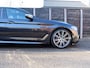 BMW 5-Serie M550i xDrive High Executive dealer O.H., BTW-auto, pano, HUD