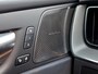 Volvo XC60 Plug-in Hybrid T6 AWD Ultra Dark | Black Edition | Long range | Panoramadak | Trekhaak | 360° Camera | Google Maps navigatie | Harman Kardon audio | Adaptive Cruise Control | Lederen bekleding |