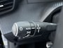 Peugeot e-2008 EV GT Pack 50 kWh | Trekhaak afneembaar | Schuifdak | Stoelverwarming | Keyless |