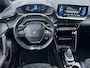 Peugeot e-2008 EV GT Pack 50 kWh | Trekhaak afneembaar | Schuifdak | Stoelverwarming | Keyless |