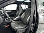 Volvo XC40 Recharge P8 AWD R-Design | Panoramadak | 360° camera | Harman Kardon | Stoel- en Stuurverwarming | Trekhaak